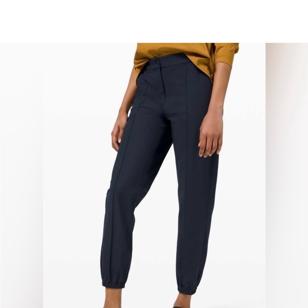 Lululemon 🍋 Warpstreme High-Rise 7/8 Navy Jogger Pants